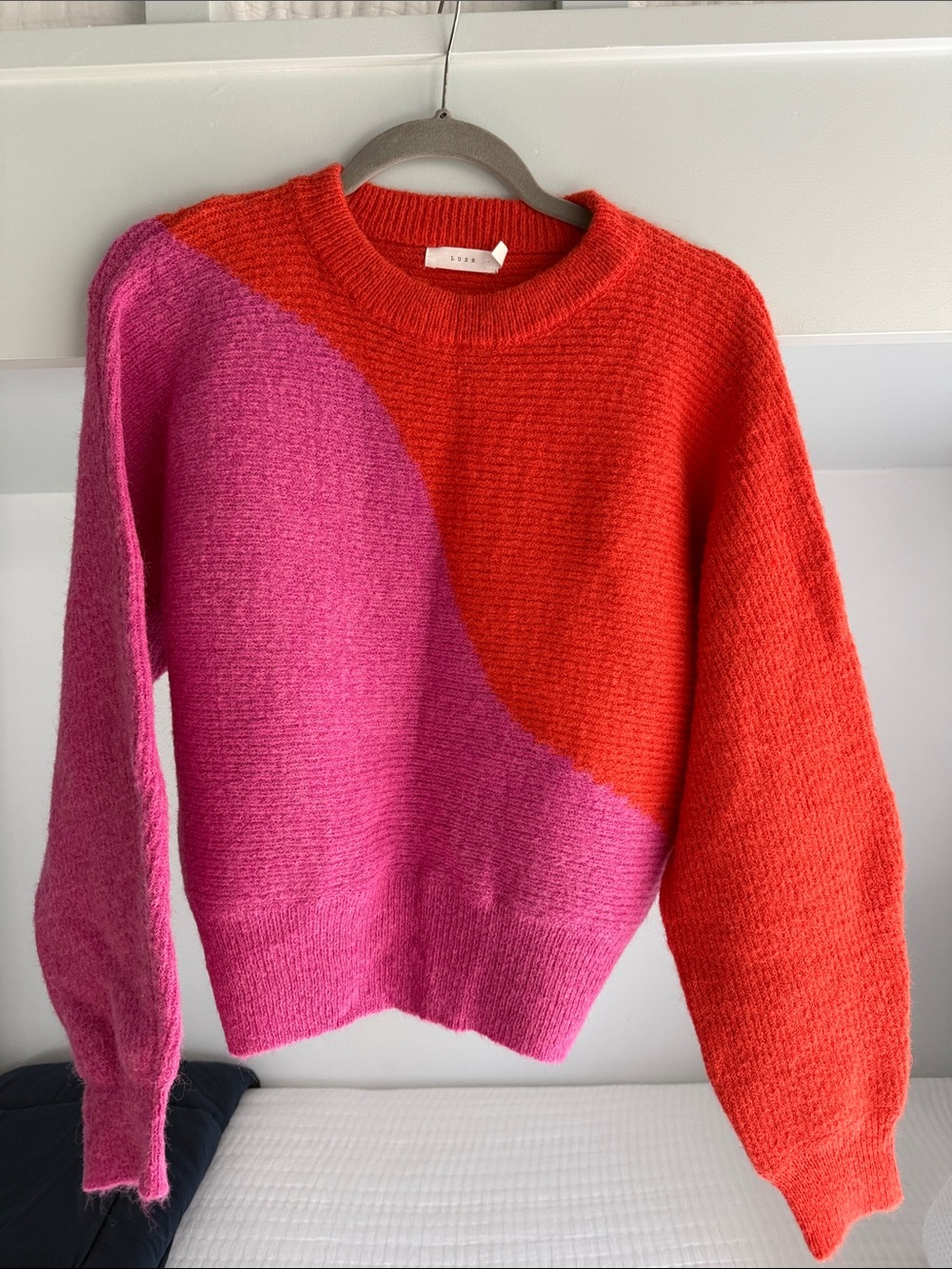 Lush Diagonal Colorblock Crewneck Sweater in Red and Pink